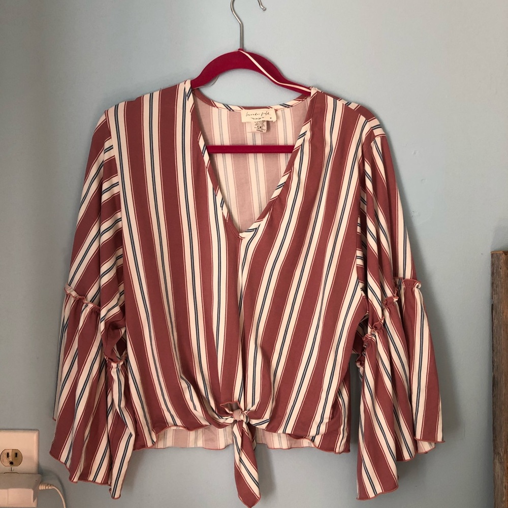 3/4 sleeve flowy top